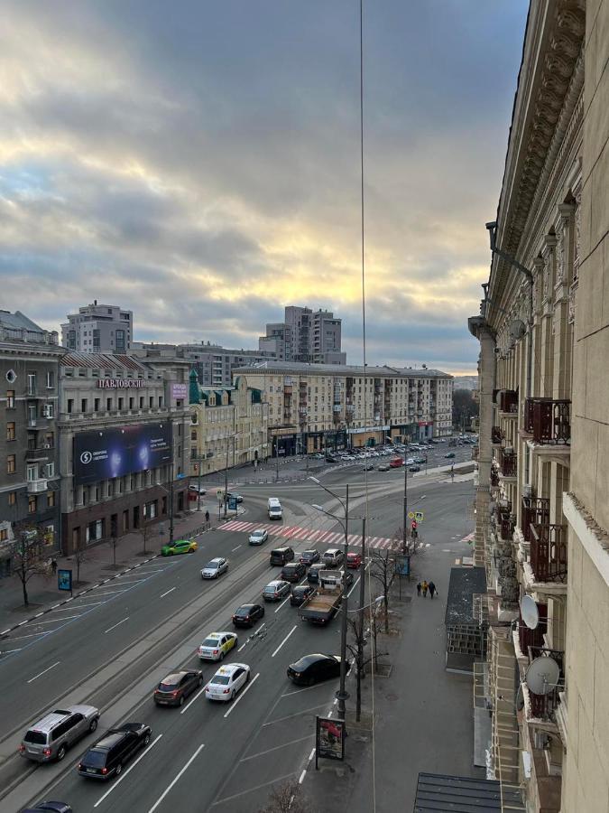 Pavlovskaya Square Apartment คาร์คิฟ ภายนอก รูปภาพ